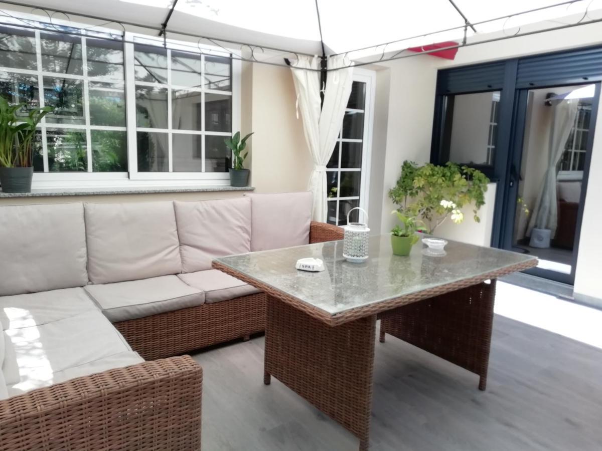 Jardin, Terraza Y Barbacoa Apartment O Grove Exterior photo